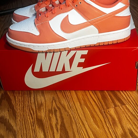 Brand new Nike Dunks can be unisex - Picture 2 of 3